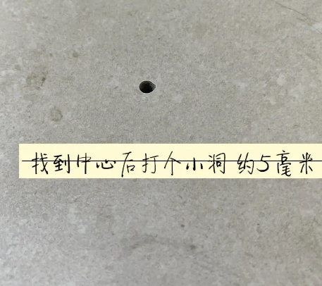 山亭瓷砖空鼓维修公司专业解答在瓷砖铺贴过程中，如果砂料搅拌不均匀，将会带来以下问题